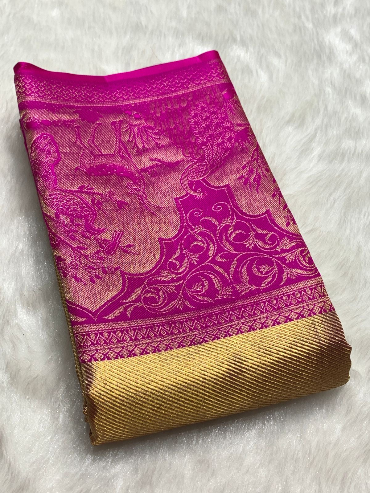 Classic Gold & Glow Purple Elegance Kanchipuram Handloom Silk Saree SS25435