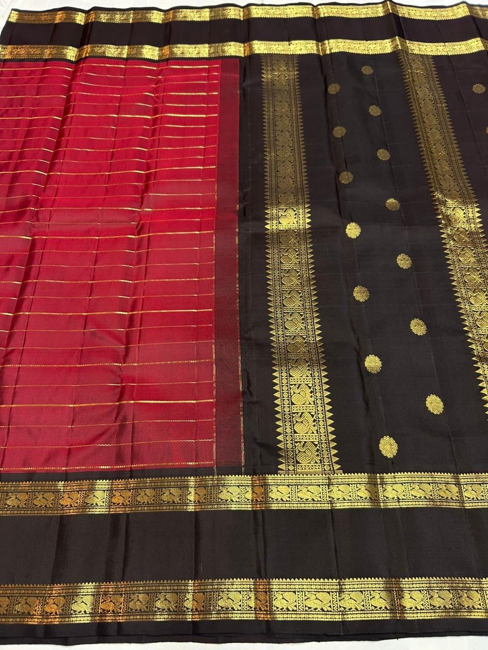 Classic Barn Red & Dark Brown Chocolate 2gm Zari Kanchipuram Handloom Silk Saree SS25837