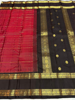 Load image into Gallery viewer, Classic Barn Red &amp; Dark Brown Chocolate 2gm Zari Kanchipuram Handloom Silk Saree SS25837
