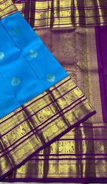 Load image into Gallery viewer, Classic Azure Blue &amp; Jam Plum 2gm Zari Bridal Elegance Kanchipuram Handloom Silk Saree SS22871
