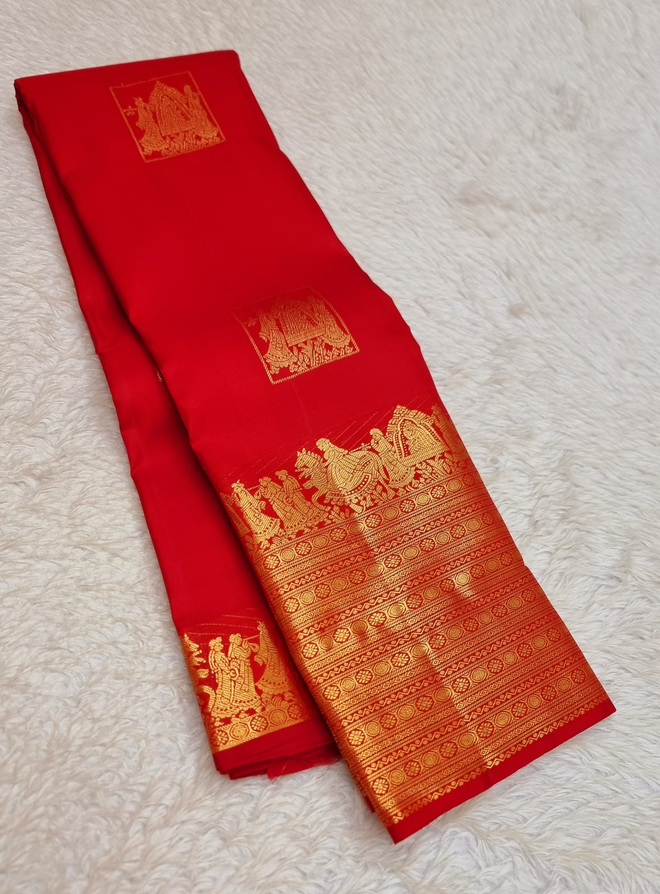 Classic Scarlet Red 2gm Zari Bridal Elegance Kanchipuram Handloom Silk Saree SS24713