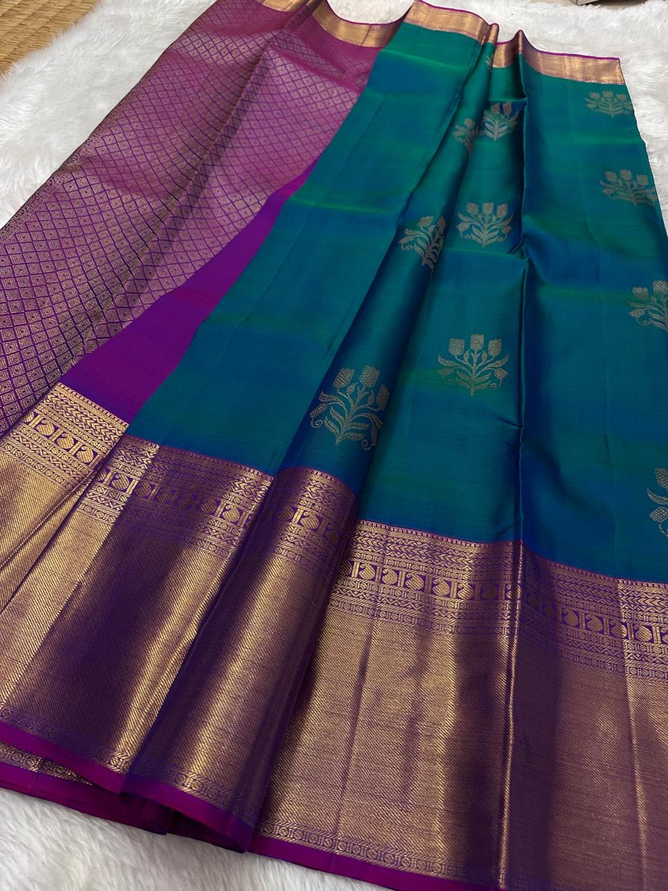 Classic Peacock Blue & Vadamalli 2gm Zari Bridal Elegance Kanchipuram Handloom Silk Saree SS26270