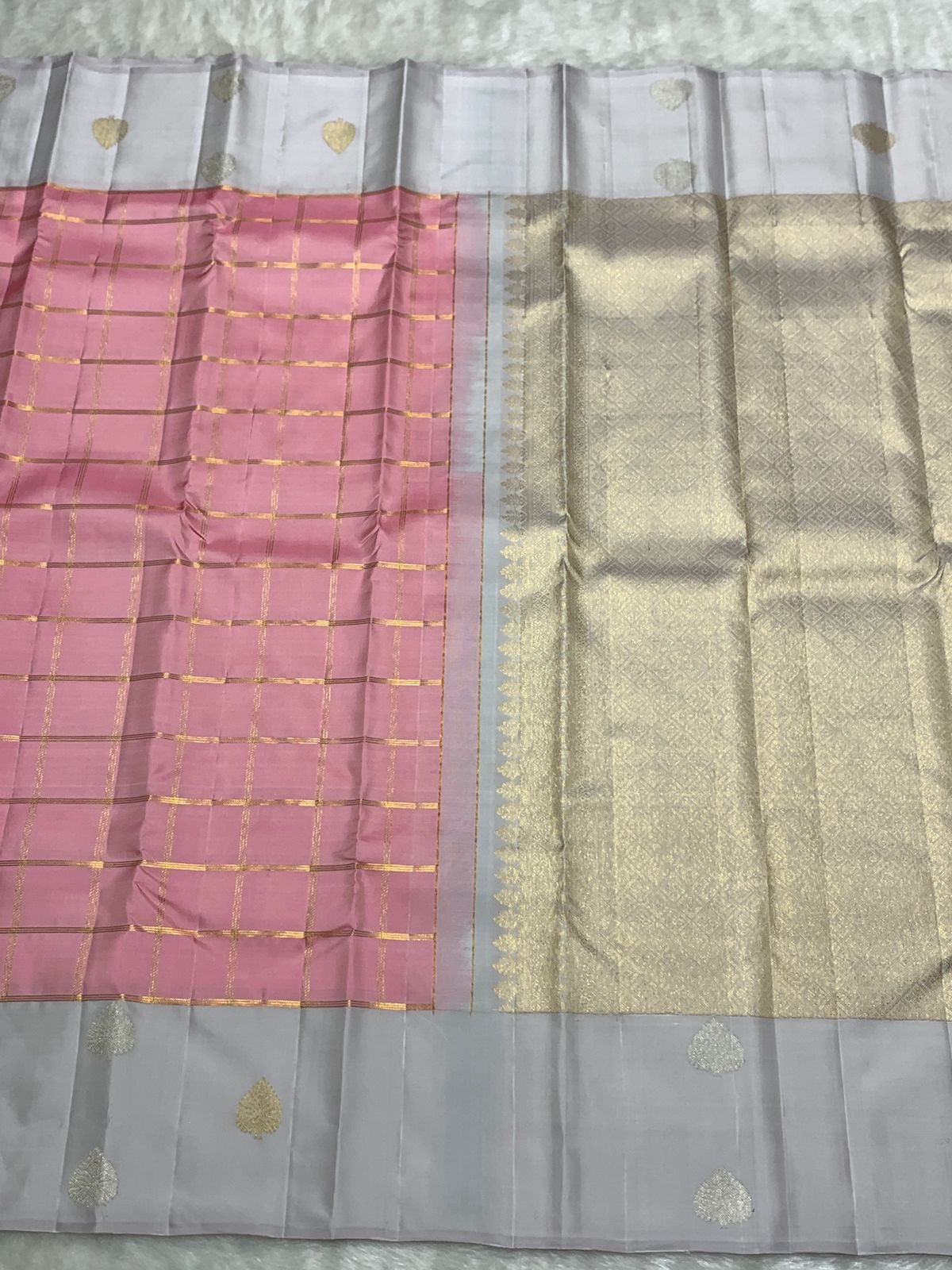 Classic Pink & Grey 2gm Zari Kanchipuram Handloom Silk Saree SS25931