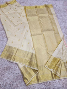 Dreamy White 1gm Zari Elegance Kanchipuram Handloom Silk Saree SS16382