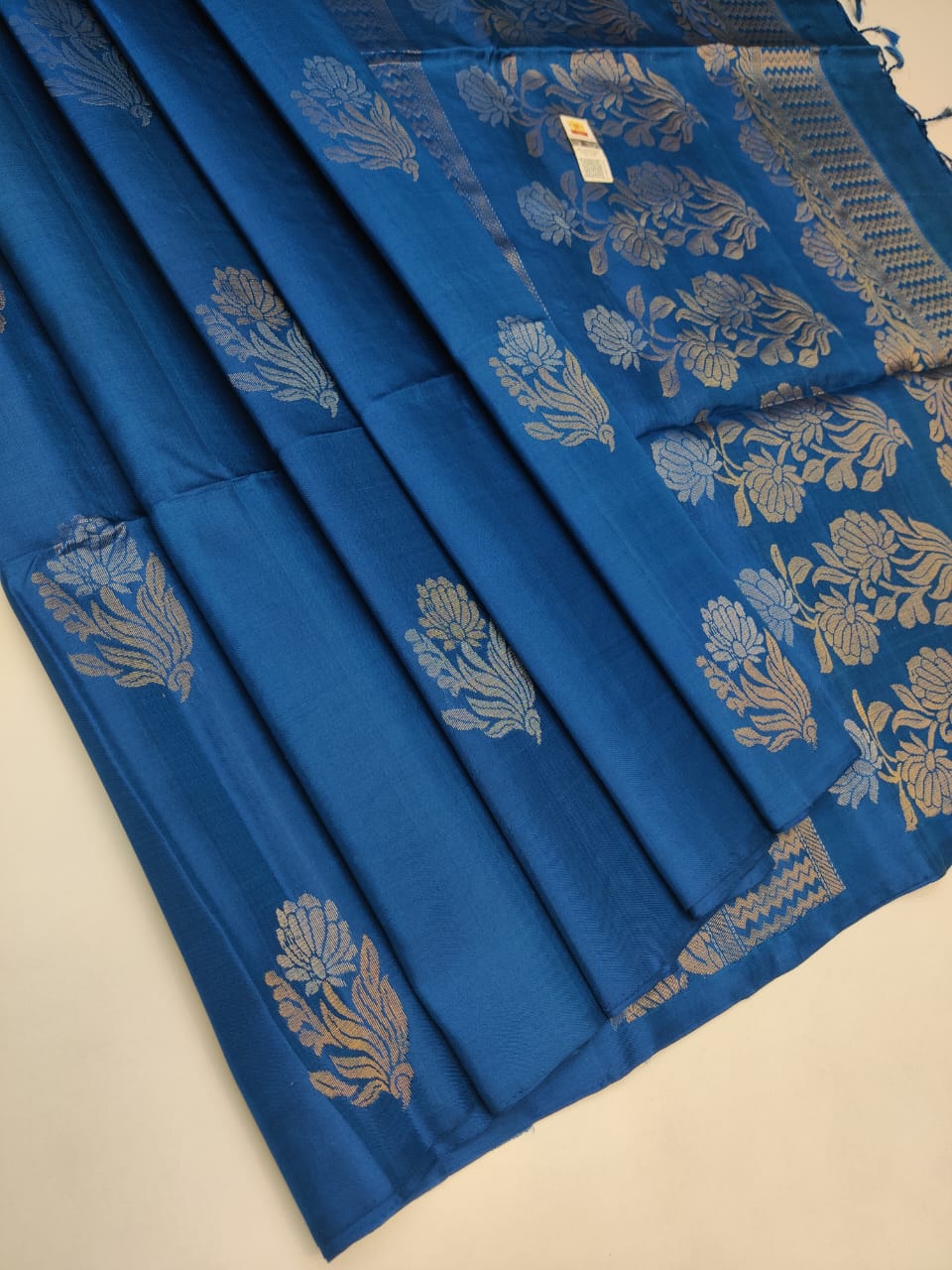 Sapphire Blue Double Warp Elegance Kanchipuram Handloom Soft Silk Saree SS17148