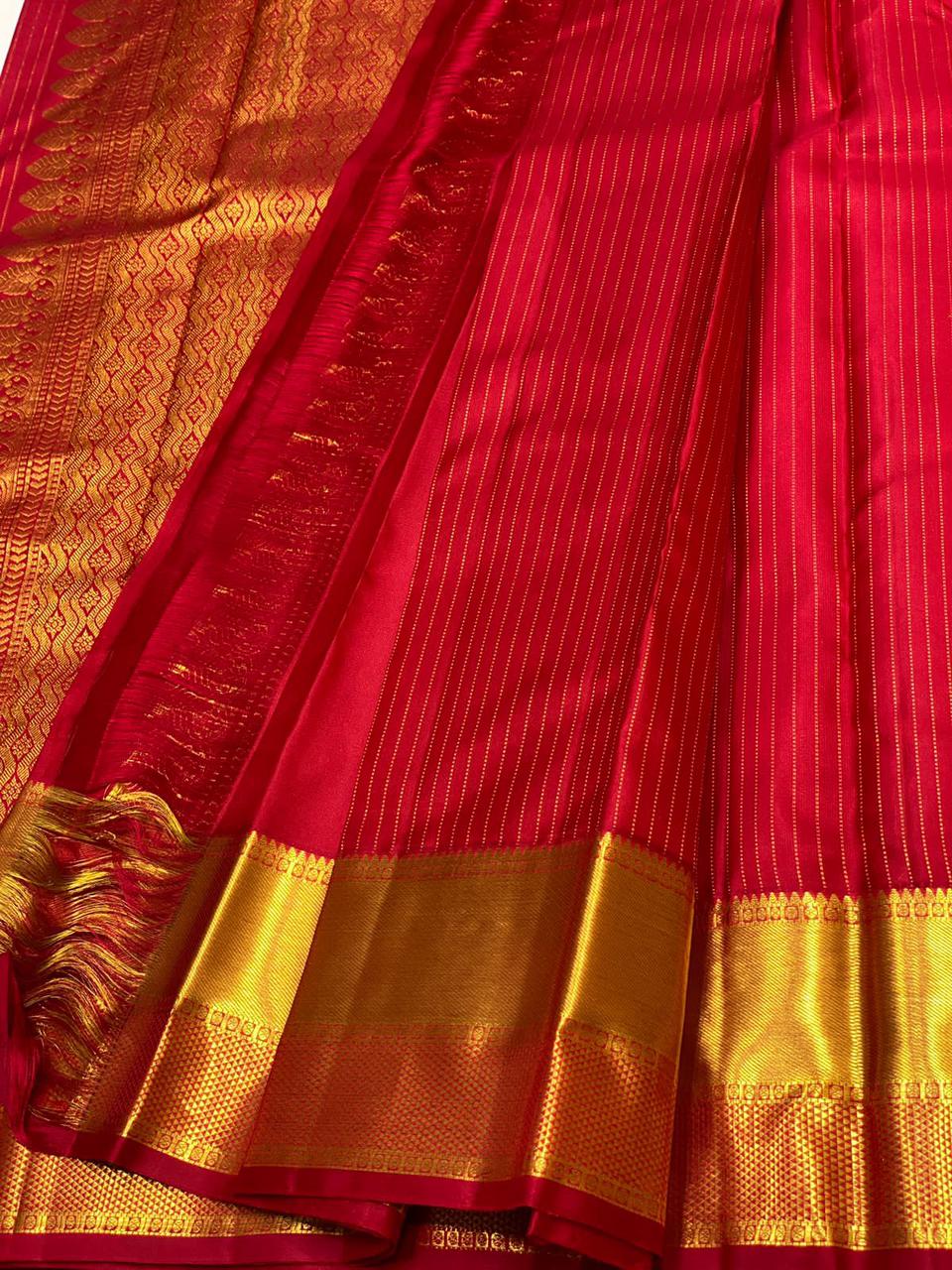 Classic Chilly Red 2gm Zari Bridal Elegance Kanchipuram Handloom Silk Saree SS17168