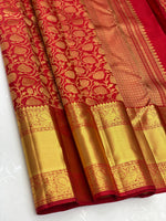 Load image into Gallery viewer, Classic Chilly Red 2gm Zari Bridal Elegance Kanchipuram Handloom Silk Saree SS17406

