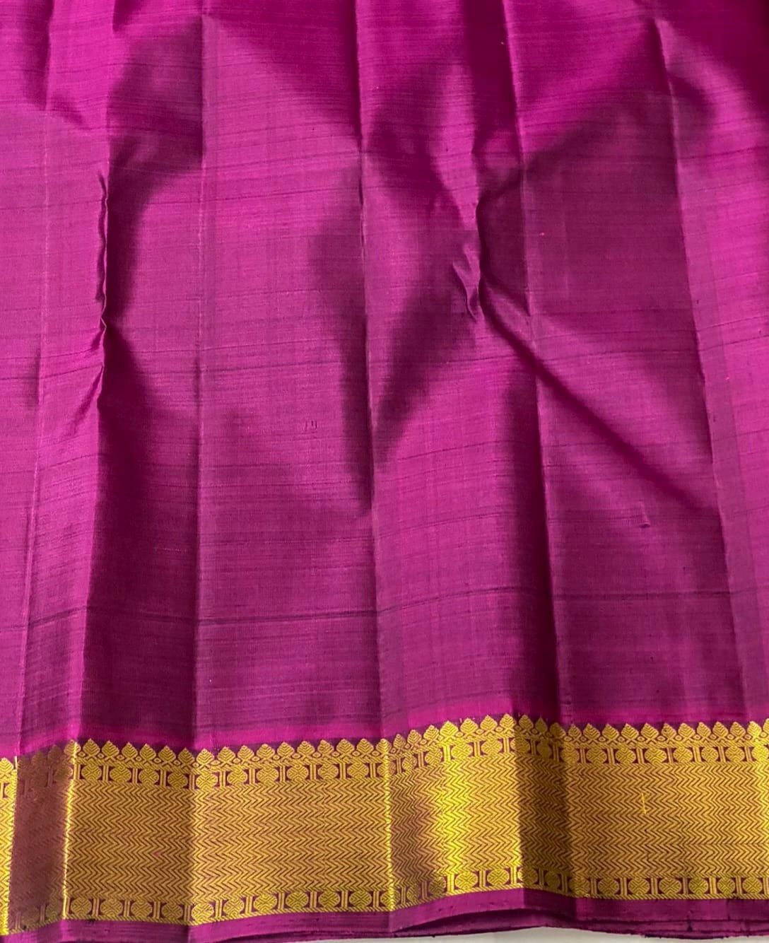 Classic Green & Wine Red 2gm Zari Bridal Elegance Kanchipuram Handloom Silk Saree SS17886