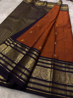 Load image into Gallery viewer, Classic Burnt Orange &amp; Bluish Black 2gm Zari Elegance Kanchipuram Handloom Silk Saree SS24235
