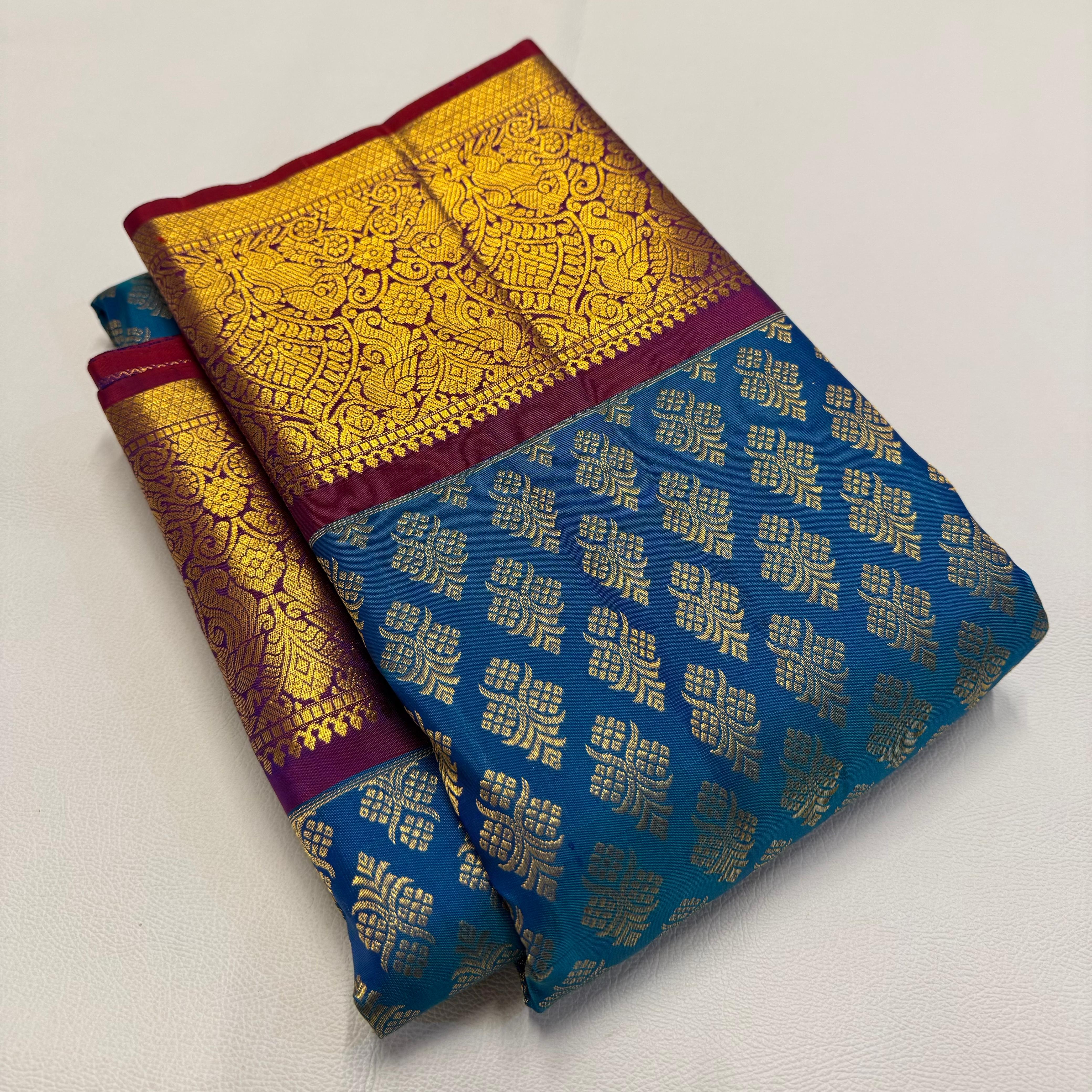 Classic Peacock Blue & Wine Red 1gm Zari Bridal Elegance Kanchipuram Handloom Silk Saree SS23689