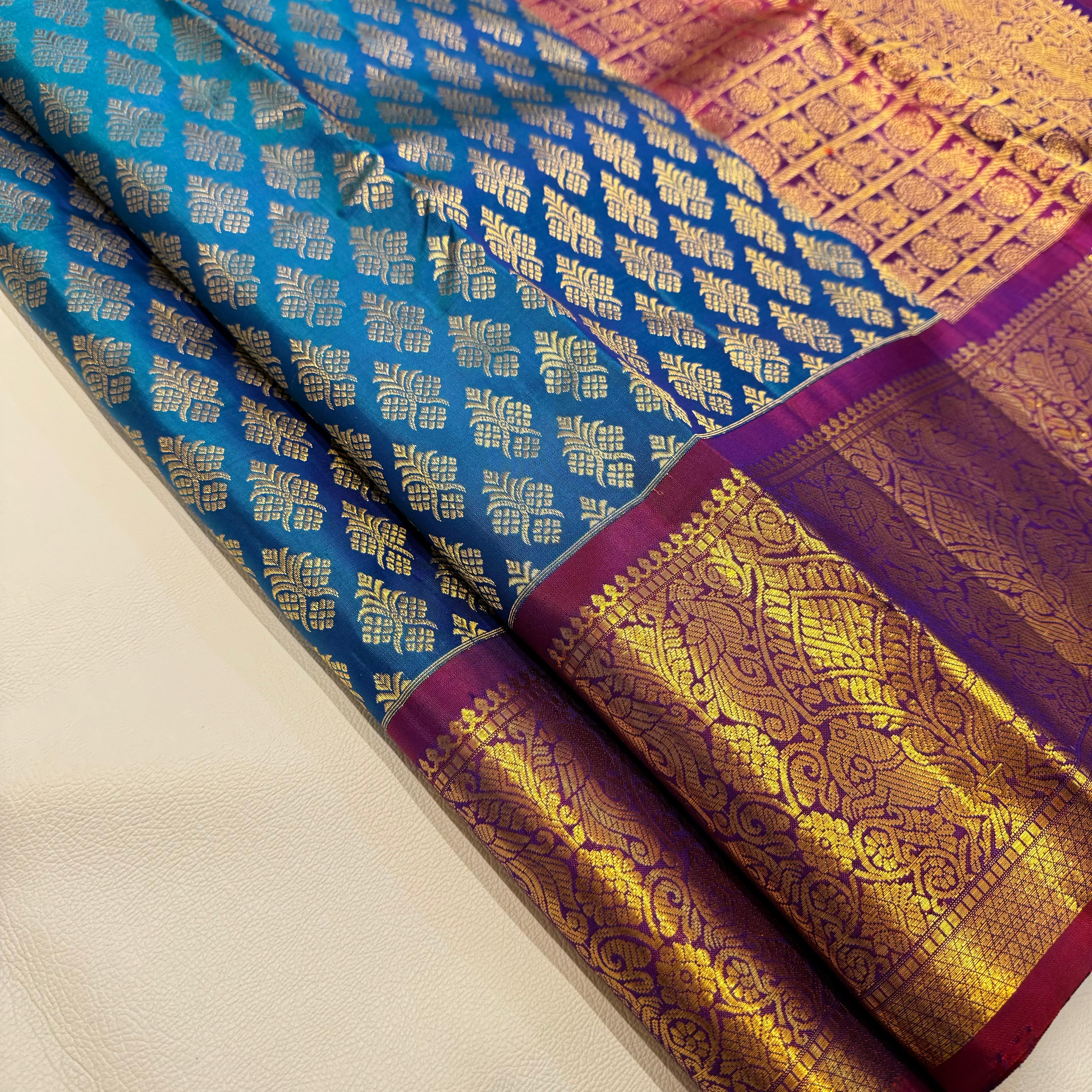 Classic Peacock Blue & Wine Red 1gm Zari Bridal Elegance Kanchipuram Handloom Silk Saree SS23689