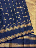 Load image into Gallery viewer, Classic Aegan Blue 2gm Zari Elegance Kanchipuram Handloom Silk Saree SS24608
