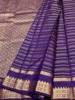 Load image into Gallery viewer, Classic Dark Purple 2gm Zari Beldari Elegance Kanchipuram Handloom Silk Saree SS24605
