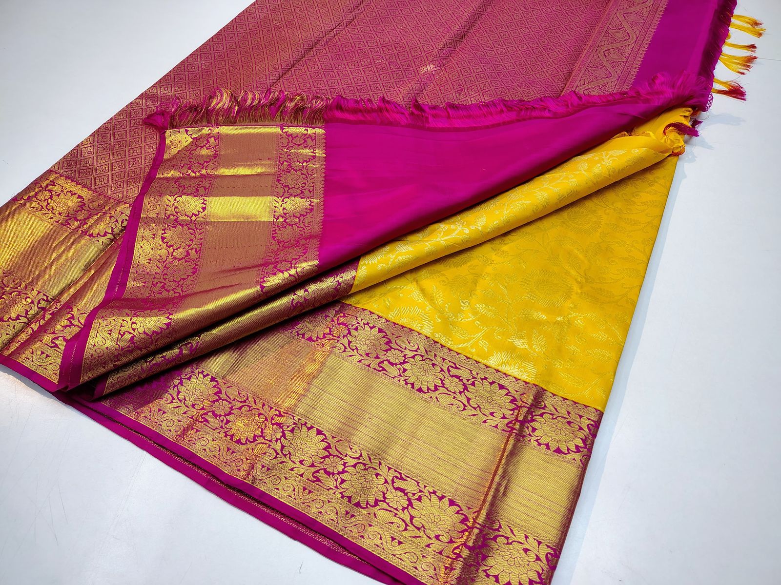 Classic Golden Yellow & Deep Pink 2gm Silver Zari Elegance Kanchipuram Handloom Silk Saree SS24597