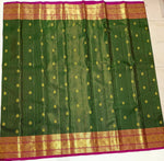 Load image into Gallery viewer, Classic Bottle Green &amp; Magenta 2gm Zari Vaira Oosi Elegance Kanchipuram Handloom Silk Saree SS24596
