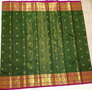 Classic Bottle Green & Magenta 2gm Zari Vaira Oosi Elegance Kanchipuram Handloom Silk Saree SS24596