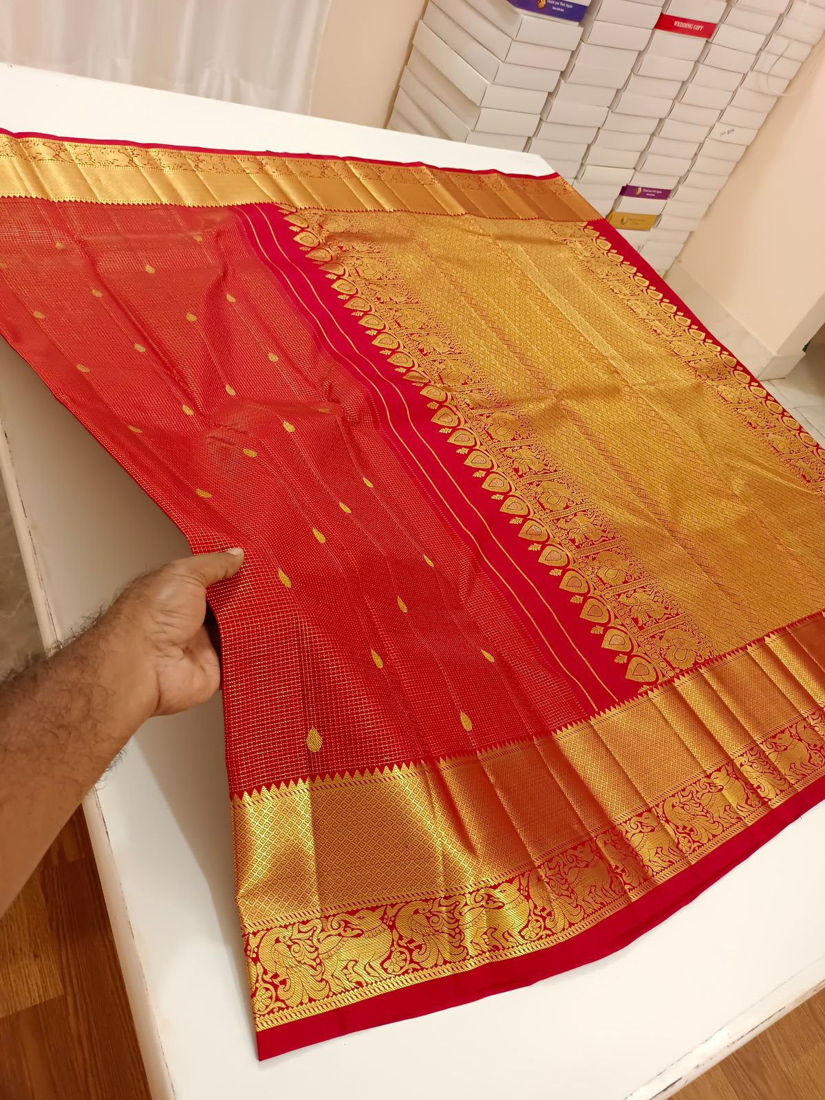 Classic Reddish Maroon 2gm Zari Bridal Elegance Kanchipuram Handloom Silk Saree SS24594