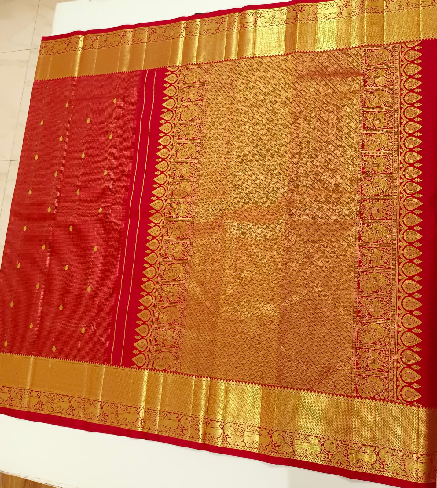 Classic Reddish Maroon 2gm Zari Bridal Elegance Kanchipuram Handloom Silk Saree SS24594