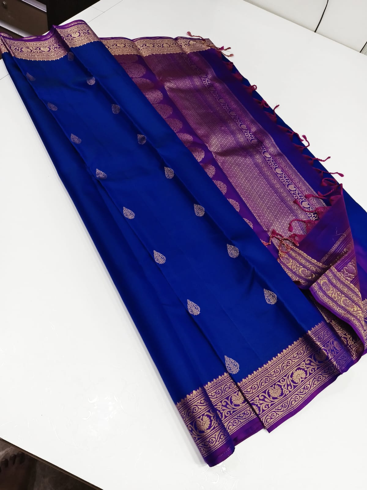 Classic Cobalt Blue Elegance Kanchipuram Handloom Silk Saree SS24621