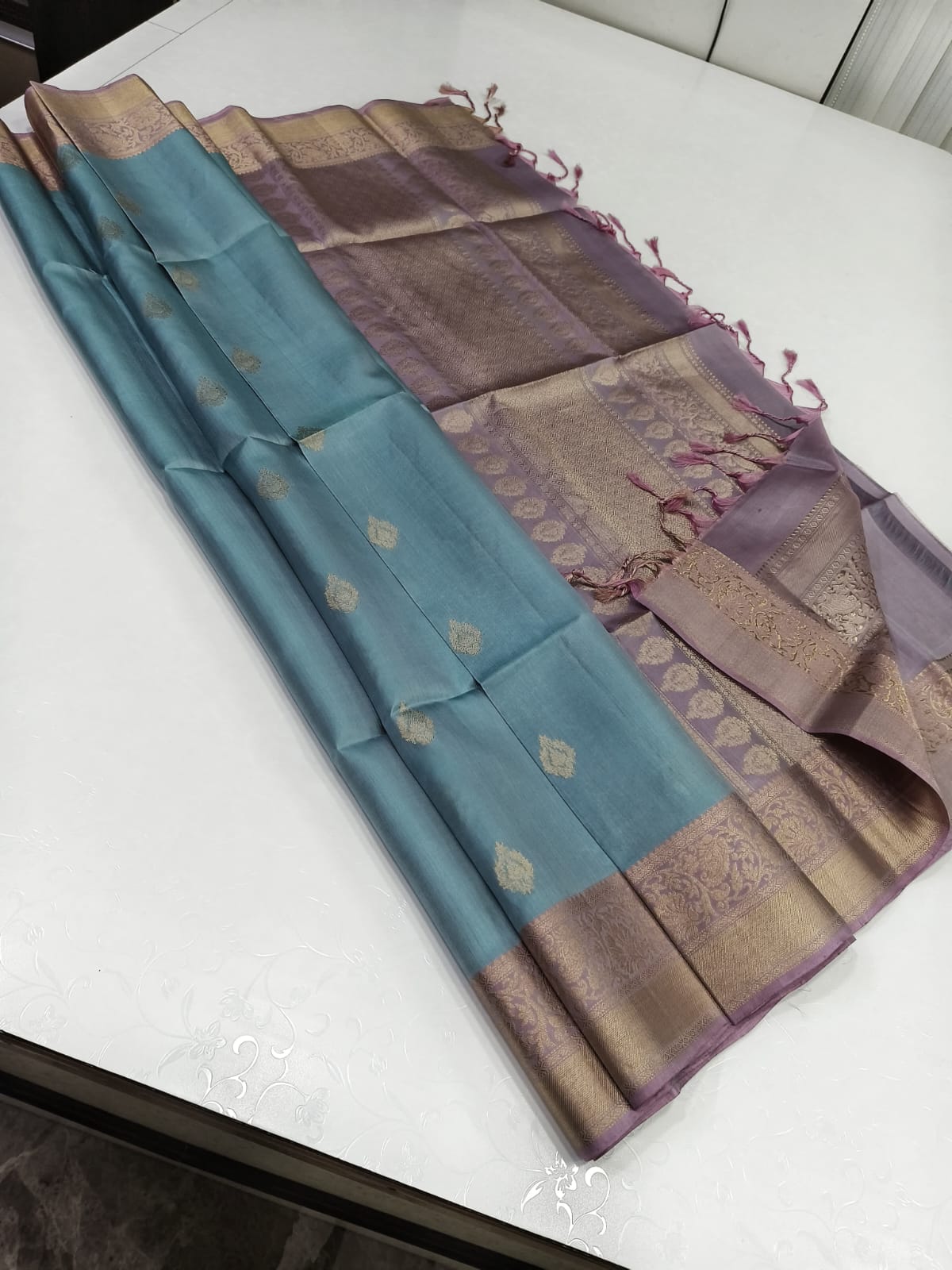 Classic Teal Blue & Mauve Elegance Kanchipuram Handloom Silk Saree SS24633