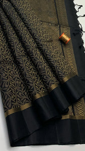 Classic Charcoal Black Elegance Handloom Soft Silk Saree SS24637