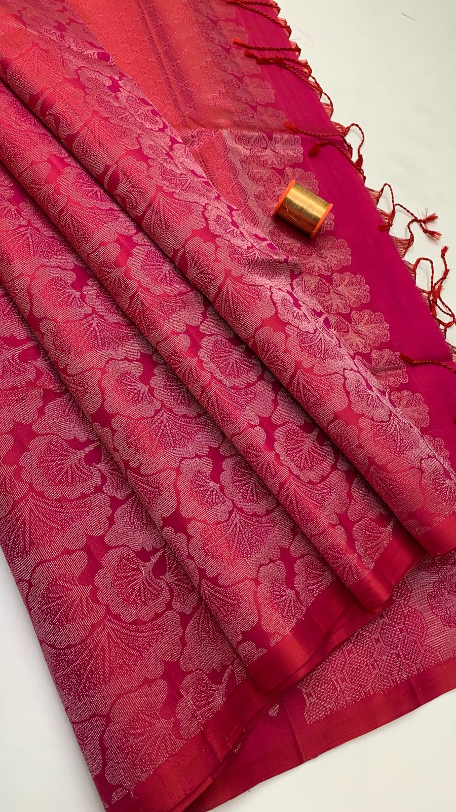 Classic Crimson Rose Red Elegance Handloom Soft Silk Saree SS24651