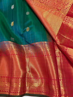 Load image into Gallery viewer, Classic Peacock Green &amp; Red 2gm Zari Elegance Kanchipuram Handloom Silk Saree SS24803
