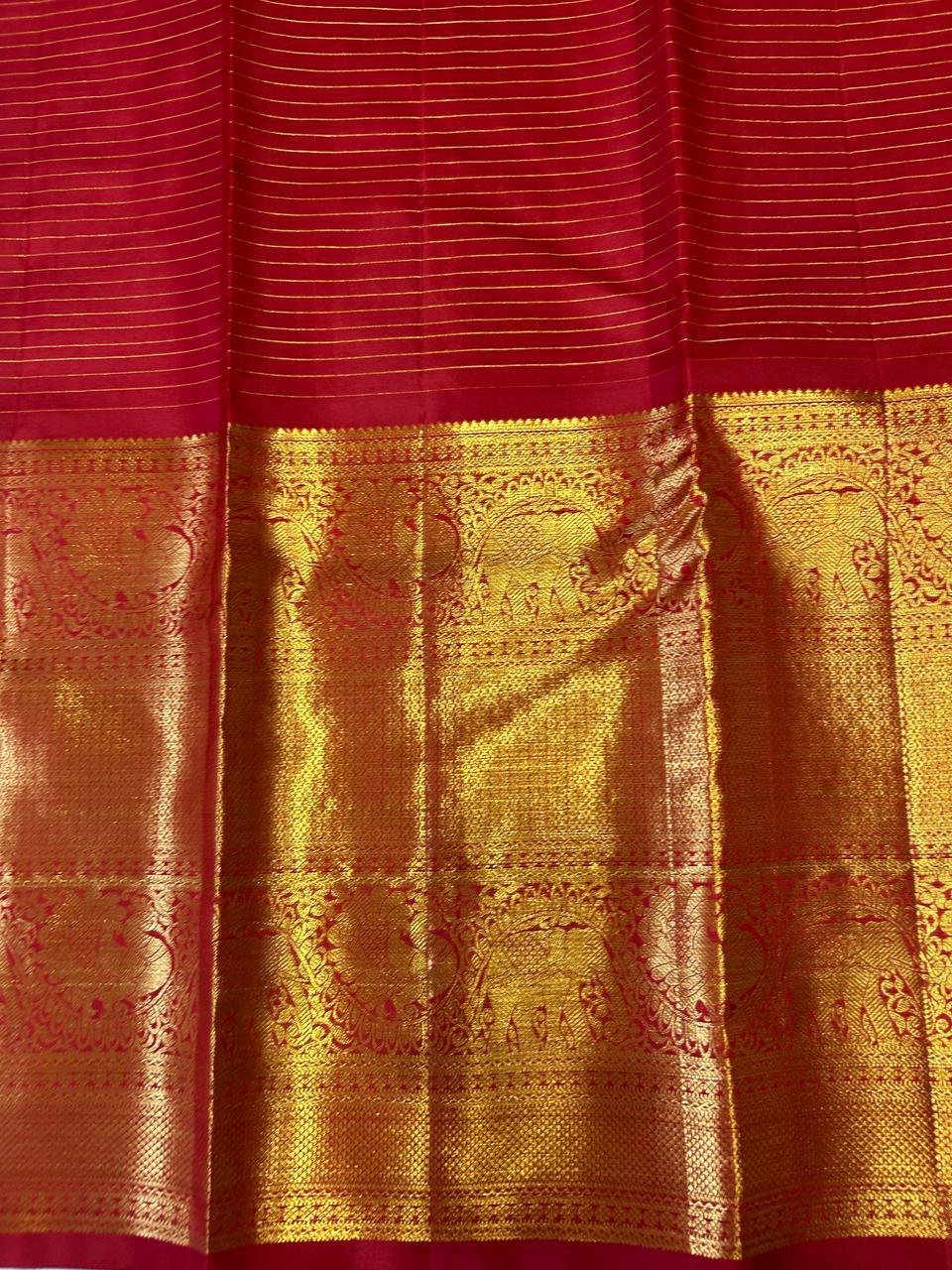 Classic Dark Pink 2gm Zari Vaira Oosi Checks Bridal Elegance Kanchipuram Handloom Silk Saree SS24801