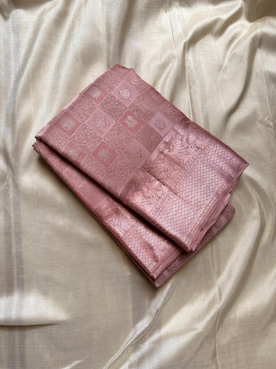 Classic Dusky Pink 2gm Zari Bridal Elegance Kanchipuram Handloom Silk Saree SS24797