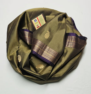 Classic Olive Green Elegance Handloom Soft Silk Saree SS25490