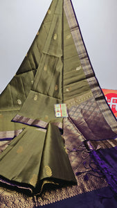 Classic Olive Green Elegance Handloom Soft Silk Saree SS25490