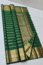Load image into Gallery viewer, Classic Dark Green Elegance Handloom Soft Silk Saree SS25482
