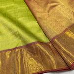Load image into Gallery viewer, Classic Spring Green &amp; Pale Pink Red 2gm Zari Bridal Elegance Kanchipuram Handloom Silk Saree SS25479
