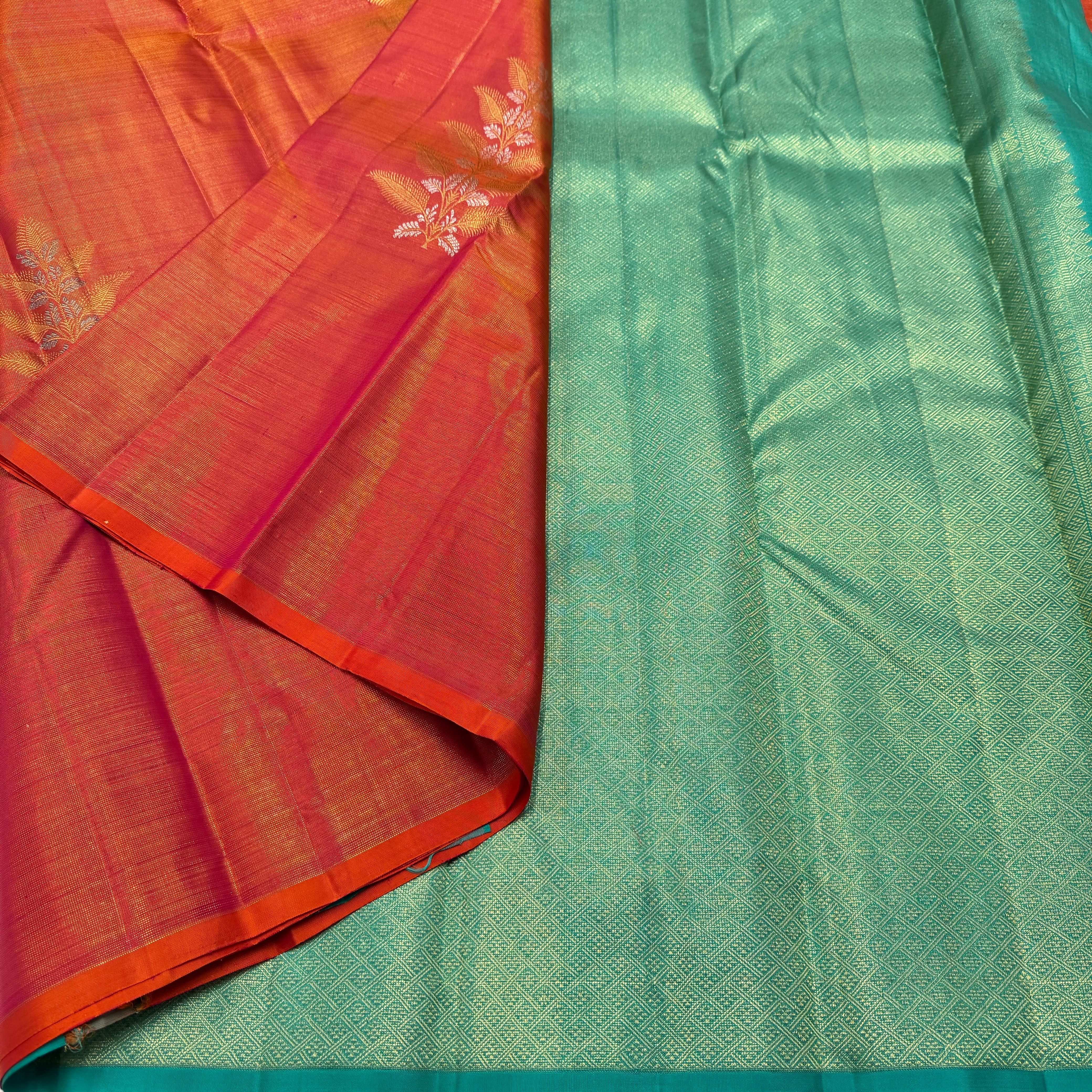Classic Apricot Orange & Turquoise Green Elegance Kanchipuram Handloom Silk Saree SS25477