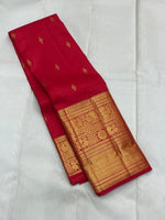 Load image into Gallery viewer, Classic Scarlet Red 1gm Zari Kanchipuram Handloom Silk Saree SS25852
