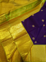 Load image into Gallery viewer, Classic Violet &amp; Lime Green 2gm Zari Korvai Bridal Elegance Kanchipuram Handloom Silk Saree SS28043
