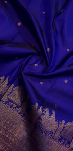 Load image into Gallery viewer, Classic Royal Blue Bridal Elegance Kanchipuram Handloom Silk Saree SS28042
