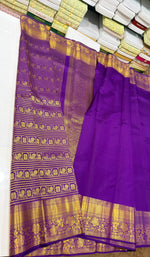 Load image into Gallery viewer, Classic Eminence Violet Brocade Bridal Elegance Kanchipuram Handloom Silk Saree SS28152
