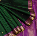 Load image into Gallery viewer, Classic Bottle Green &amp; Wine Red 2gm Zari Elegance Kanchipuram Handloom Silk Saree SS28264
