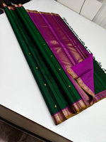 Load image into Gallery viewer, Classic Bottle Green &amp; Wine Red 2gm Zari Elegance Kanchipuram Handloom Silk Saree SS28264
