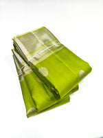 Load image into Gallery viewer, Classic Spring Green 2gm Zari Bridal Elegance Kanchipuram Handloom Silk Saree SS28422
