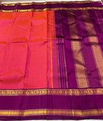 Load image into Gallery viewer, Classic Crayola Red &amp; Vadamalli 2gm Zari Elegance Kanchipuram Handloom Silk Saree SS28421
