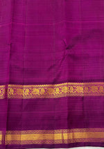 Load image into Gallery viewer, Classic Crayola Red &amp; Vadamalli 2gm Zari Elegance Kanchipuram Handloom Silk Saree SS28421
