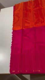 Load and play video in Gallery viewer, Classic Orange &amp; Ruby Pink Red 3gm Zari Elegance Kanchipuram Handloom Silk Saree SS27132
