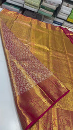 Load and play video in Gallery viewer, Classic Shimmer Gold &amp; Deep Pink Brocade Tissue Bridal Elegance Kanchipuram Handloom Silk Saree SS27283
