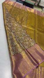 Load and play video in Gallery viewer, Classic Shimmer Gold &amp; Lavender Brocade Tissue Bridal Elegance Kanchipuram Handloom Silk Saree SS27278

