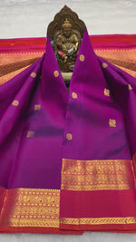 Load and play video in Gallery viewer, Classic Purple &amp; Brick Red Bridal Elegance Kanchipuram Handloom Silk Saree SS28153
