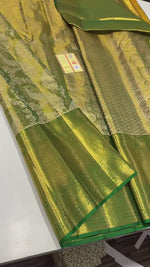 Load and play video in Gallery viewer, Classic Spring Green Bridal Elegance Kanchipuram Handloom Silk Saree SS24673
