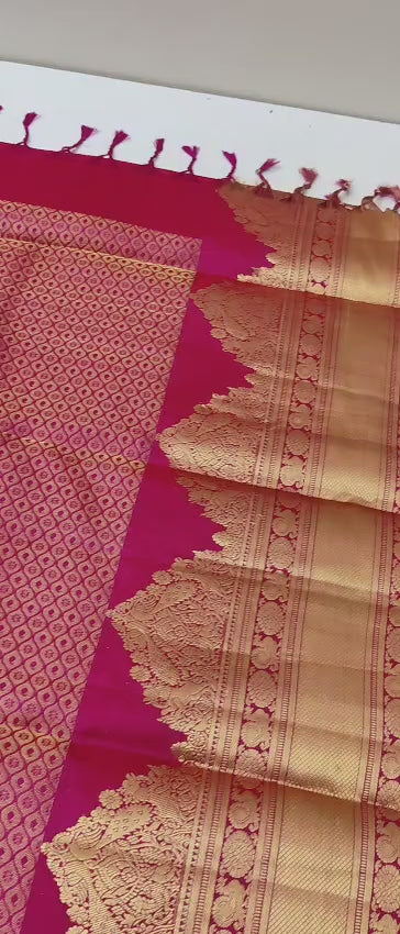 Classic Dark Pink Elegance Handloom Soft Silk Saree SS26490