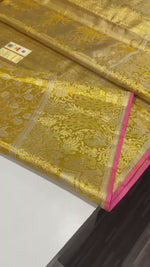 Load and play video in Gallery viewer, Classic Gold Brocade Bridal Elegance Kanchipuram Tissue Handloom Silk Saree SS23721
